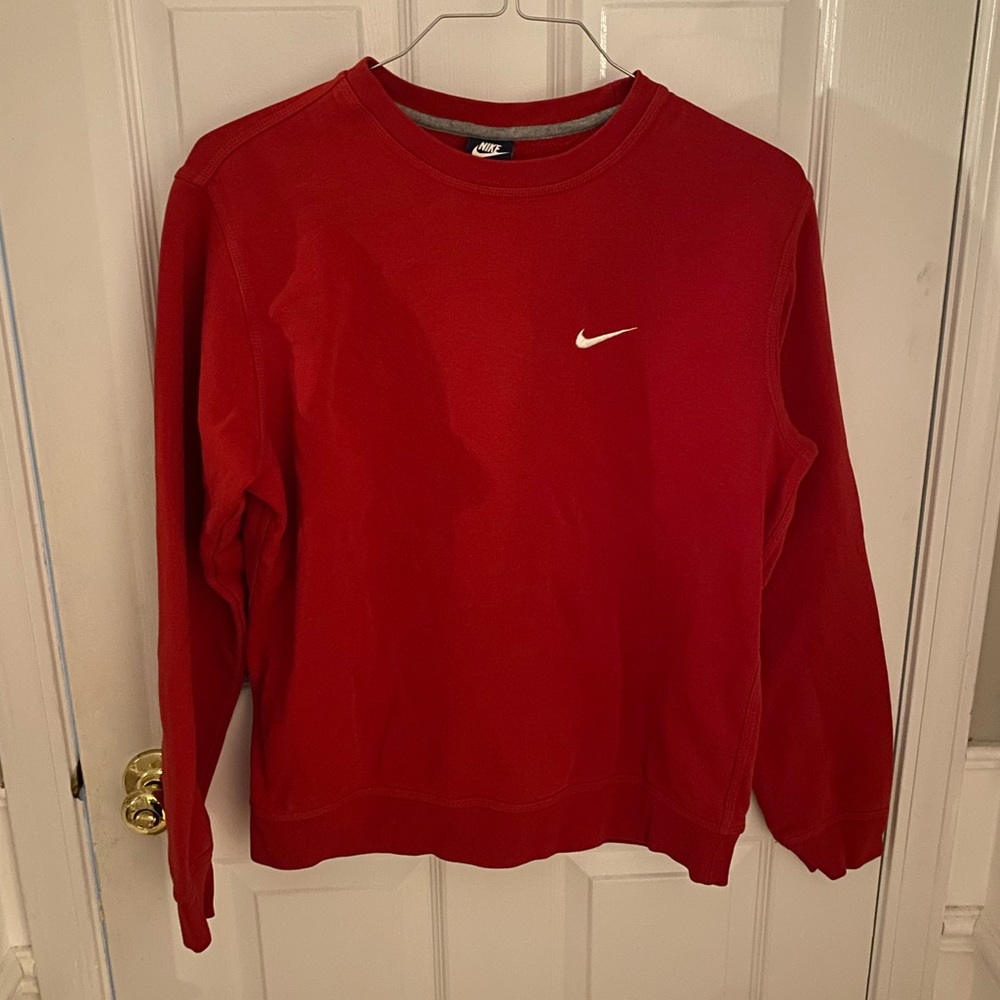 Nike red crew neck sweatshirt soft material size medium